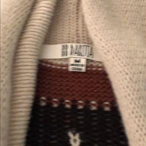 BB Dakota Sweaters - BB Dakota Aztec Sweater BB Dakota Sweaters - BB Dakota Aztec Sweater
